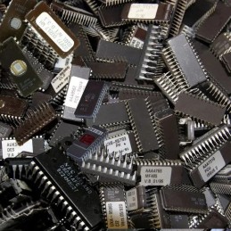 Mixed Eprom (ceramic and plastic)