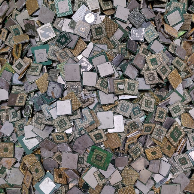 Procesador de plástico y metal con PIN