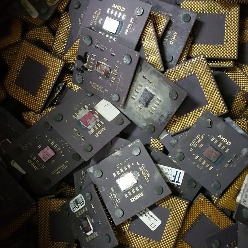 Ceramic processor with AMD P1 PIN